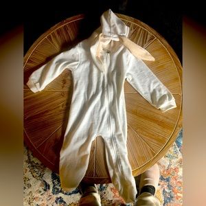 Bunny jumper size 2T